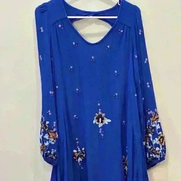 Free People Oxford Embroidered Mini Swing Dress Size Medium Cobalt Blue Indie - Picture 3 of 14